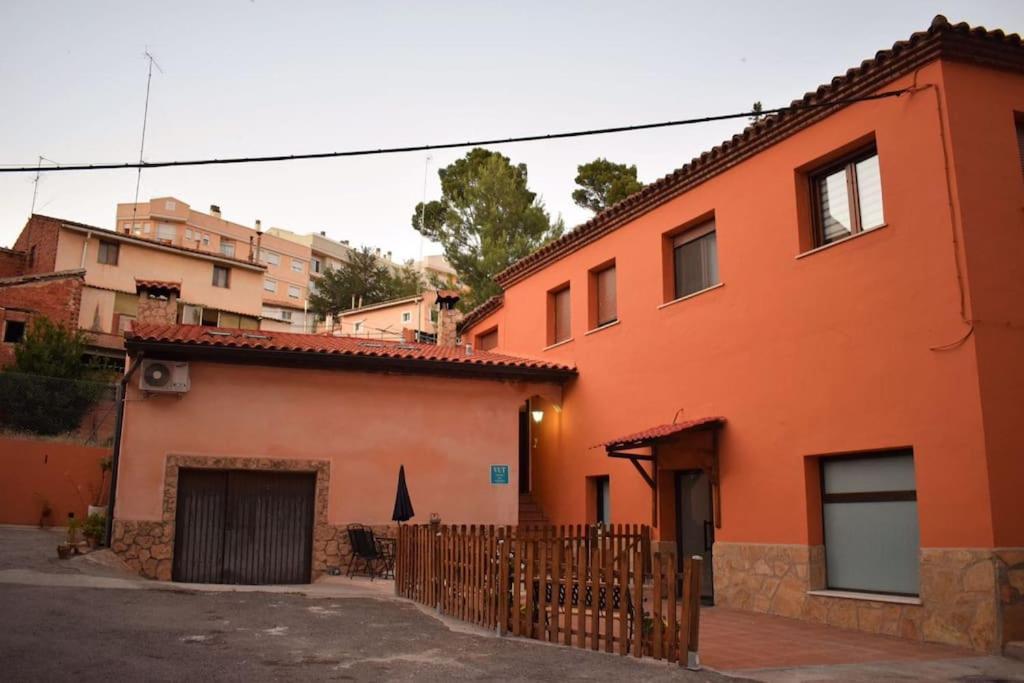 El Vinilo. Aparcamiento Exterior Gratuito Daire Teruel Dış mekan fotoğraf